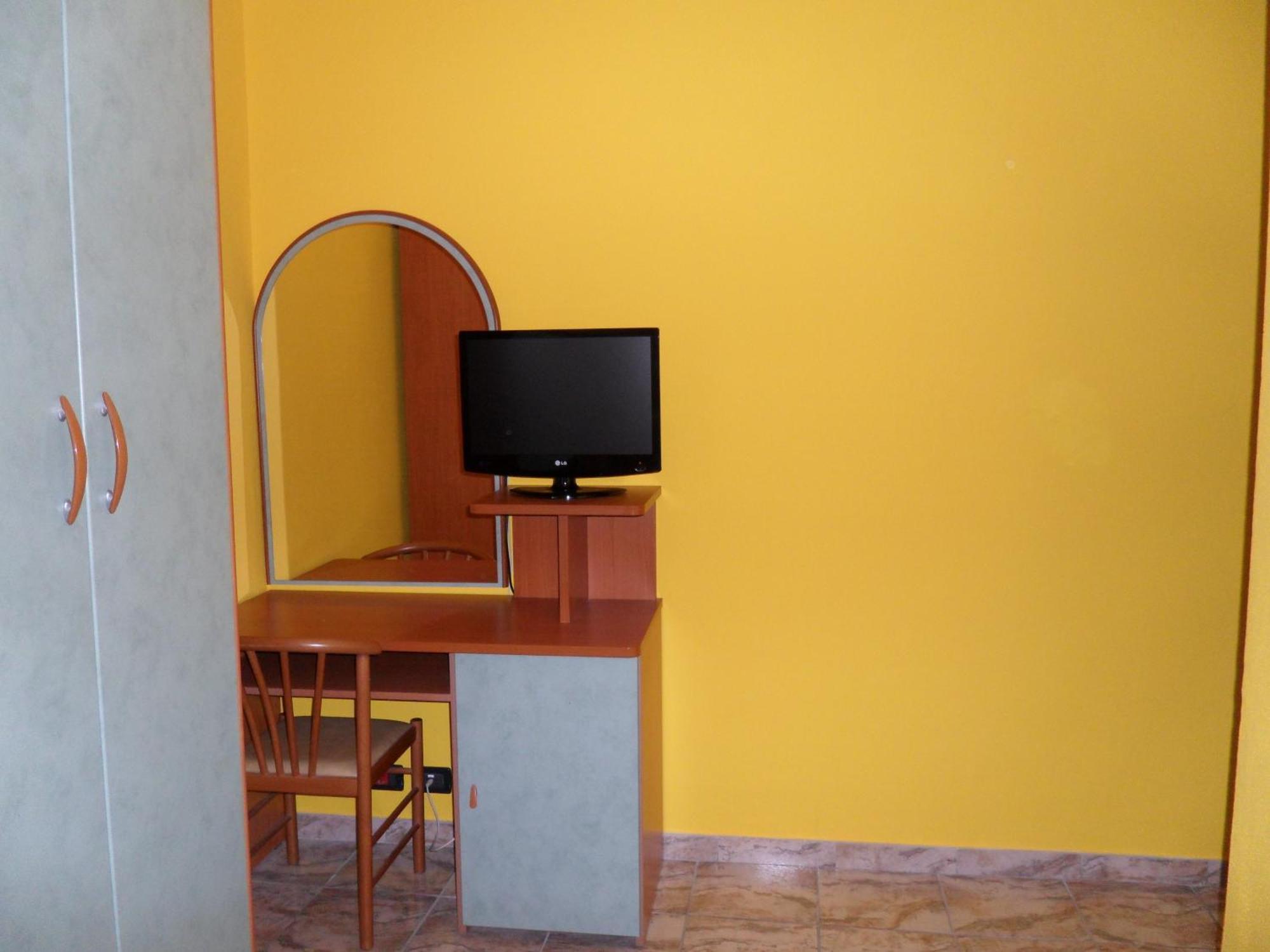 Hotel Formica Savignano sul Panaro Bagian luar foto